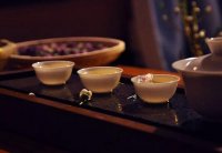 邀請客人來店里喝茶的句子？